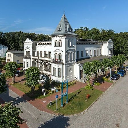 Waldhotel グラール・ミューリッツ エクステリア 写真