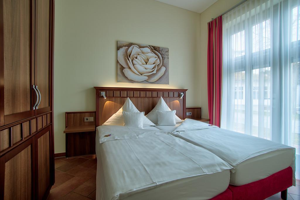 Waldhotel グラール・ミューリッツ エクステリア 写真