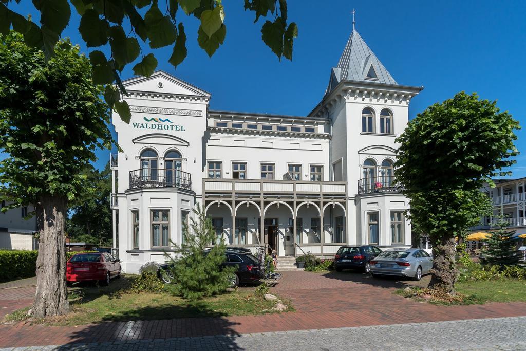 Waldhotel グラール・ミューリッツ エクステリア 写真