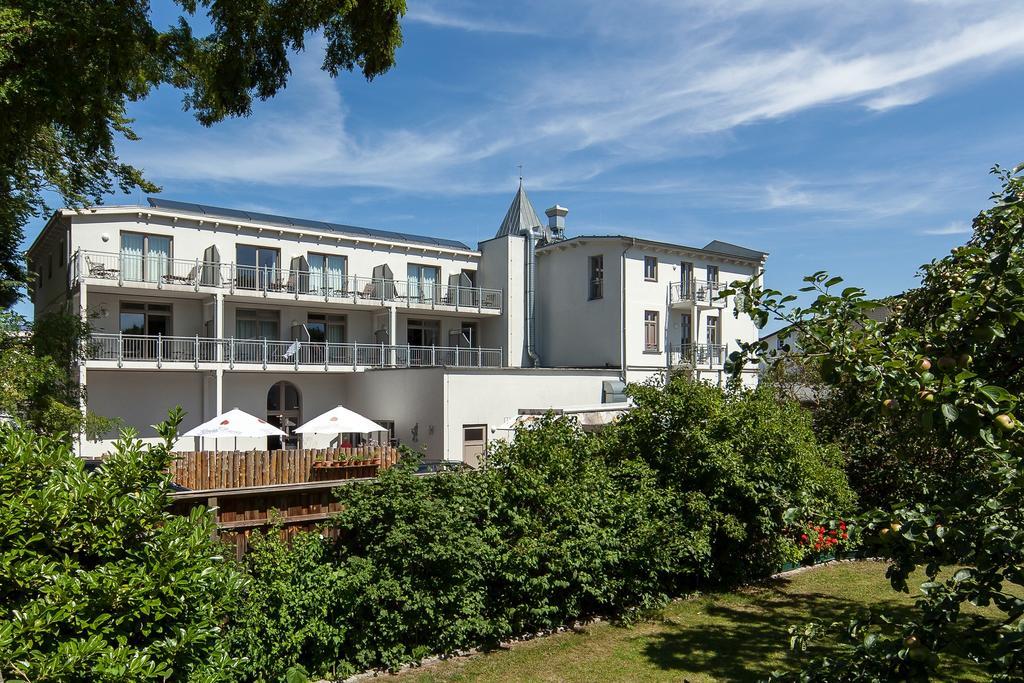 Waldhotel グラール・ミューリッツ エクステリア 写真